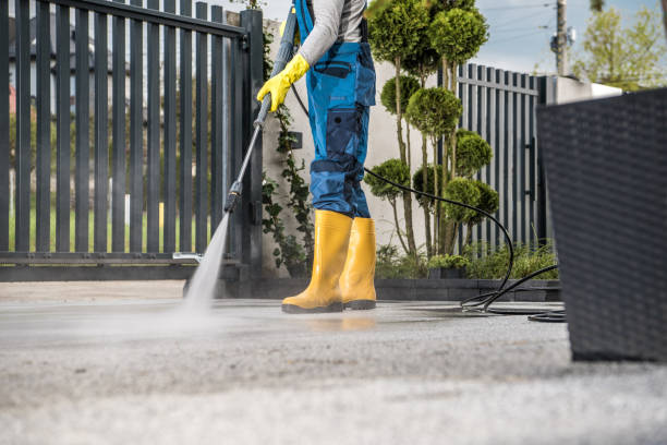 Professional Pressure Washing Services in Parkwood, CA